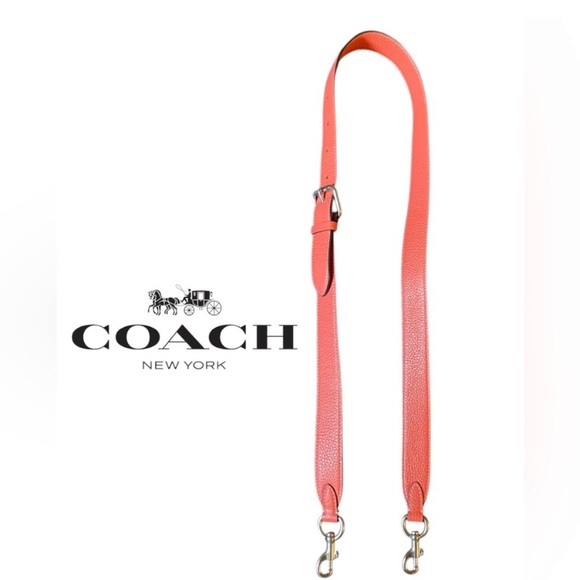 COACH ITEMS ❤️ Send me an offer!! - Picture 4 of 6